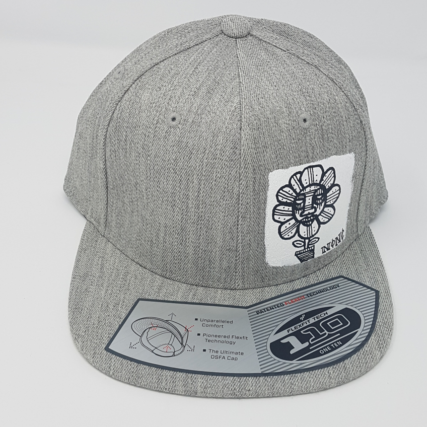 Grey snap back cap