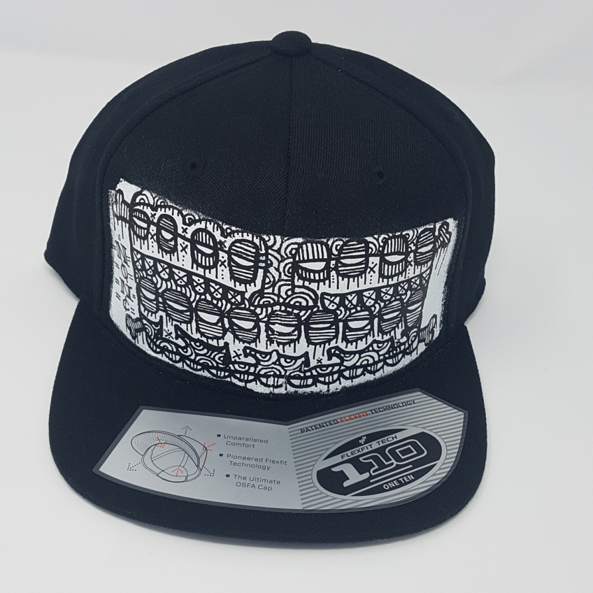 Black snap back cap