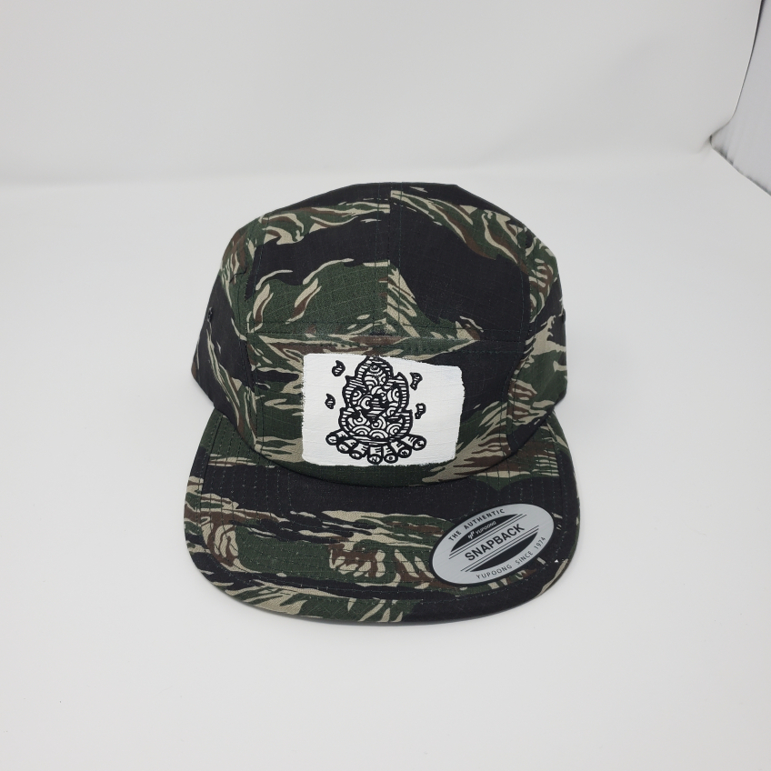 Camo 5 panel cap