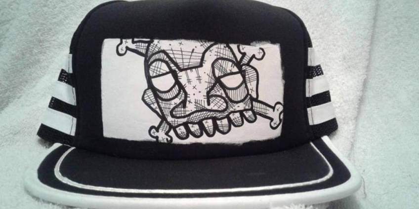 Stripped trucker hat